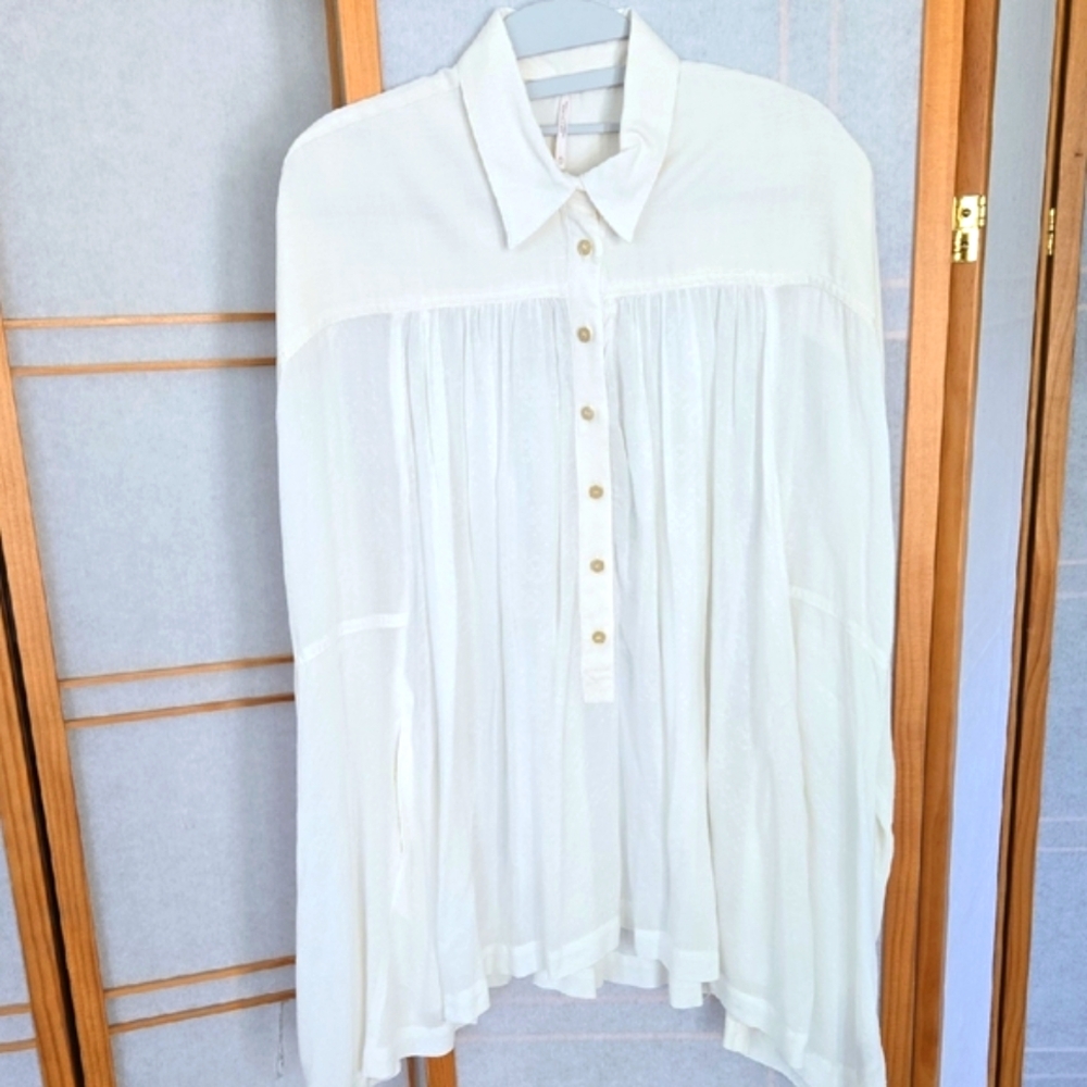 Free People White Cream Long Sleeve Button Down Swing Oversized Top XSmall NWOT